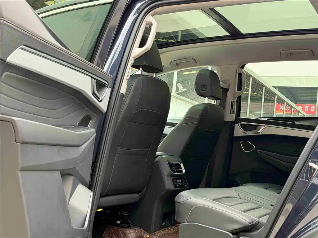 Volkswagen Talagon 2022 380TSI 4WD Luxury Premium Pro Edition 7-Seater фото 9