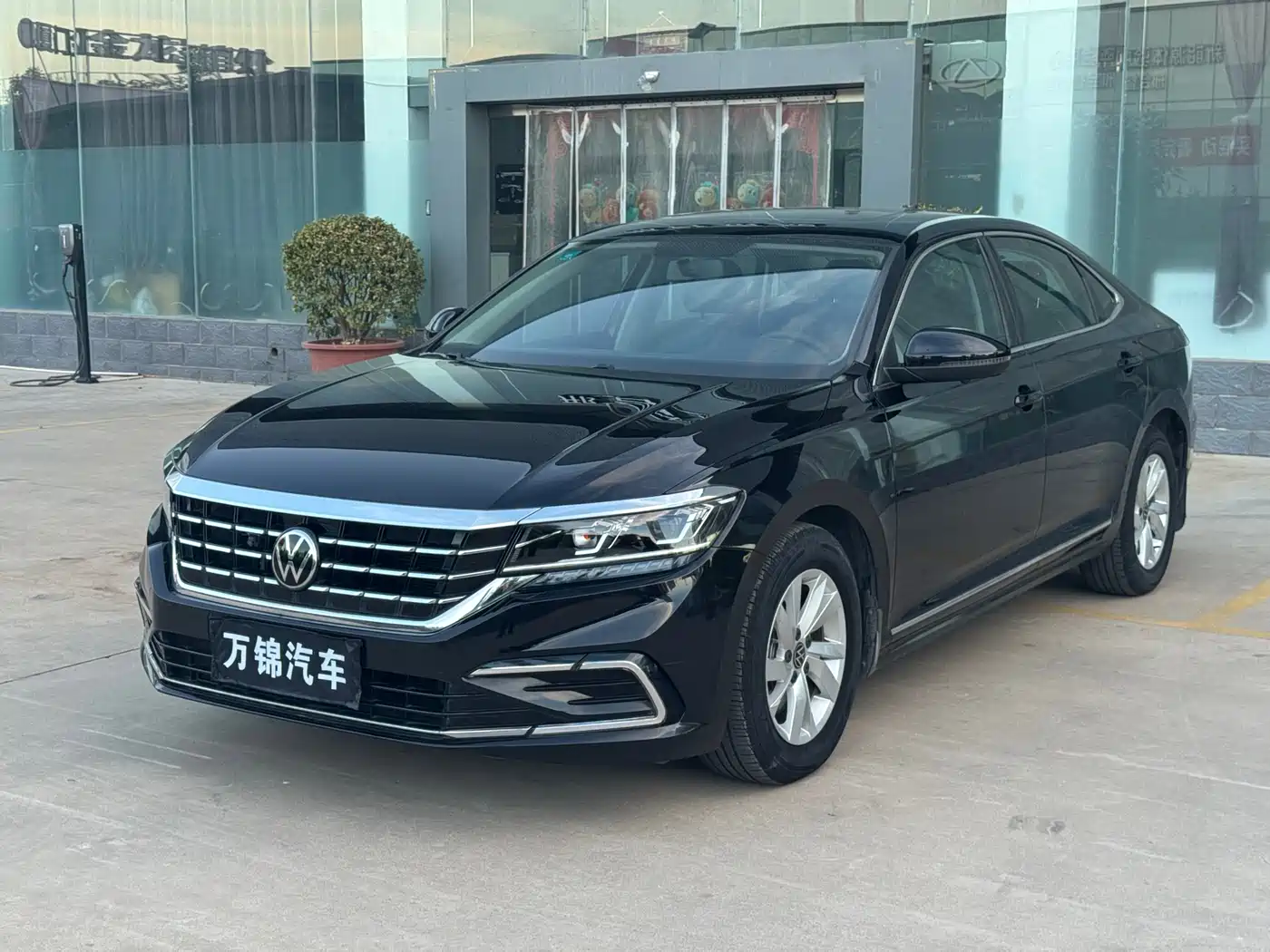 Volkswagen Passat 2021 Model 280TSI Business Edition фото 2