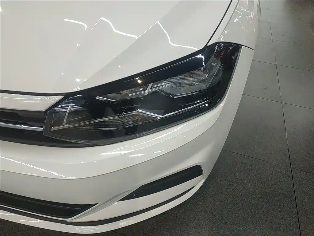 Volkswagen Polo 2023 Facelift Plus 1.5L Auto Joyful Living Edition фото 24