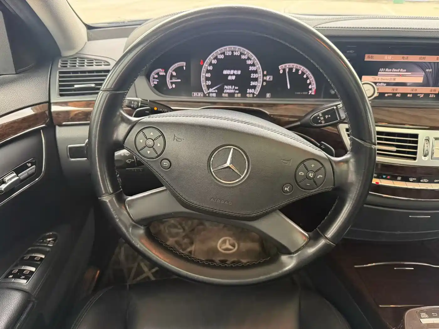 Mercedes-Benz S-Class 2010 S 300 L Premium фото 8