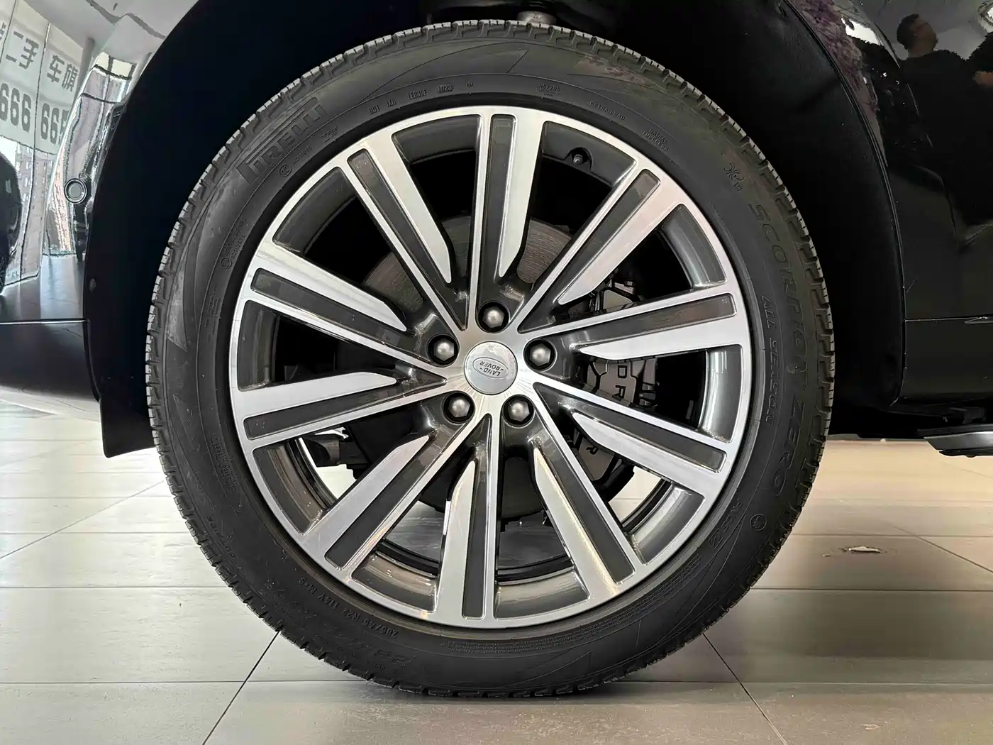 Land Rover Range Rover фото 4