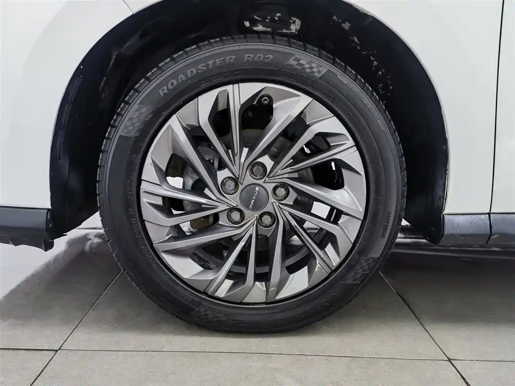 SAIC Maxus Maxus G50 2019 1.5T Debut Automatic Luxury Edition 7-seater фото 17
