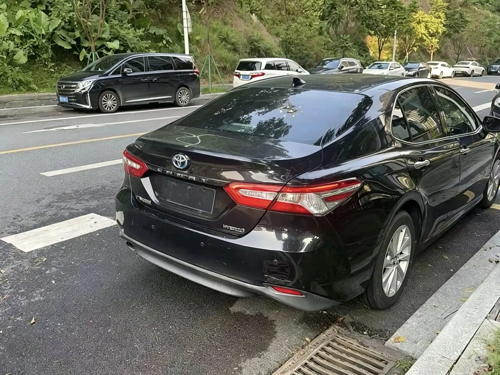 Фото 7 - Toyota Camry