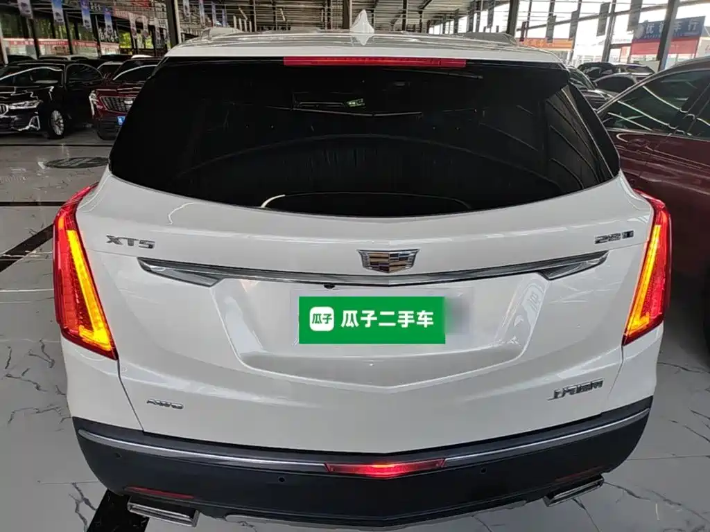 Cadillac XT5 2016 2016 28T AWD Luxury Model