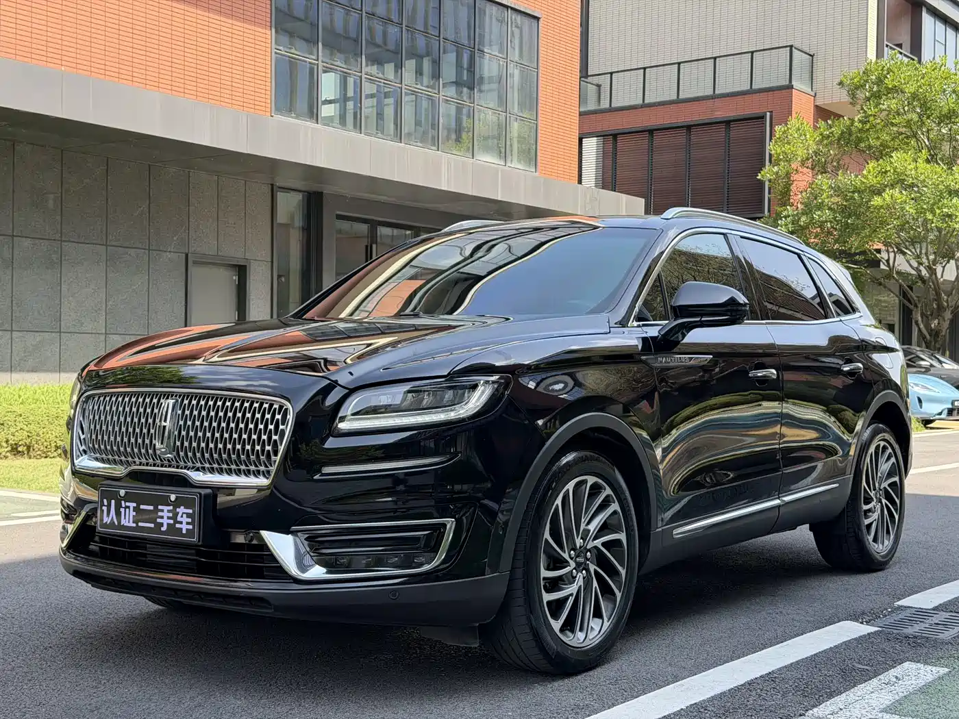Lincoln Nautilus (Import)