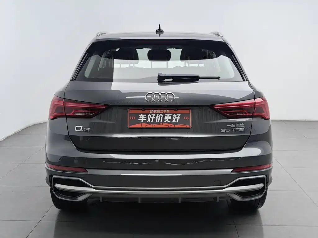 Фото 4 - Audi Q3