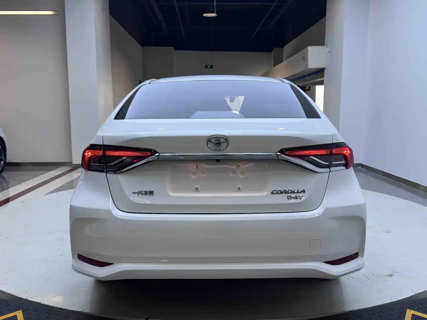 Toyota Corolla 2022 1.2T S-CVT Pioneer PLUS Edition фото 4