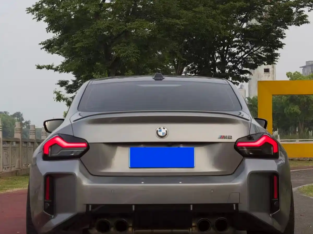 BMW M2 2024 M2 фото 9