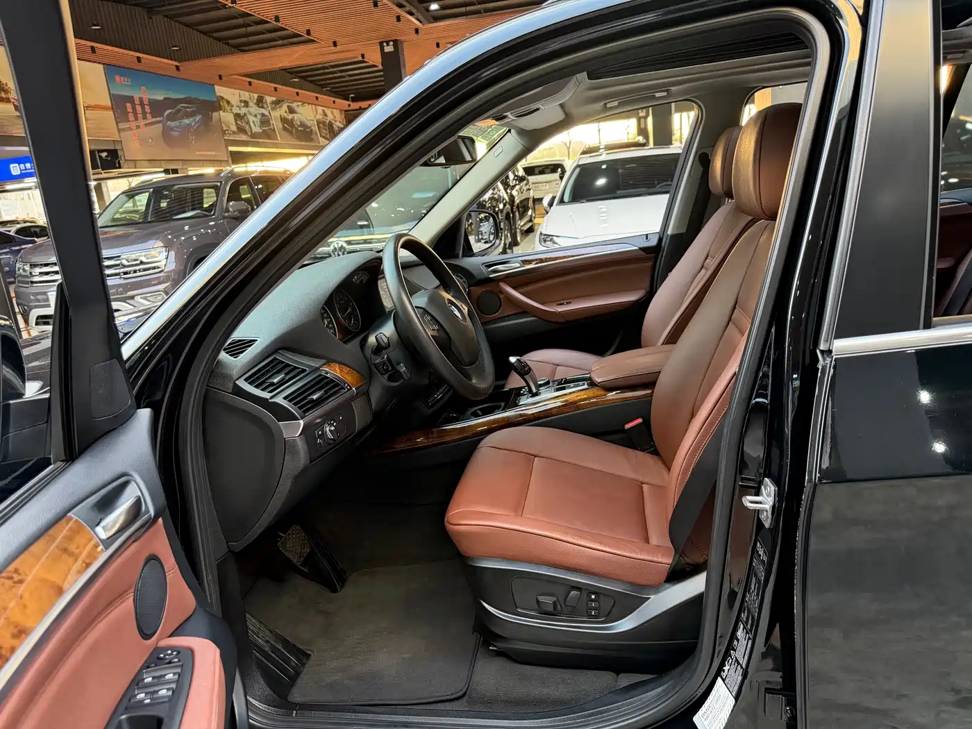 BMW X5 (Import) 2013 xDrive35i Leading фото 12