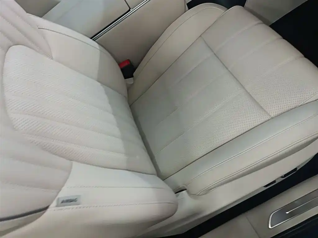 Voyah Auto Voyah Dreamer 2025 PHEV AWD Flagship Kunpeng Edition фото 25