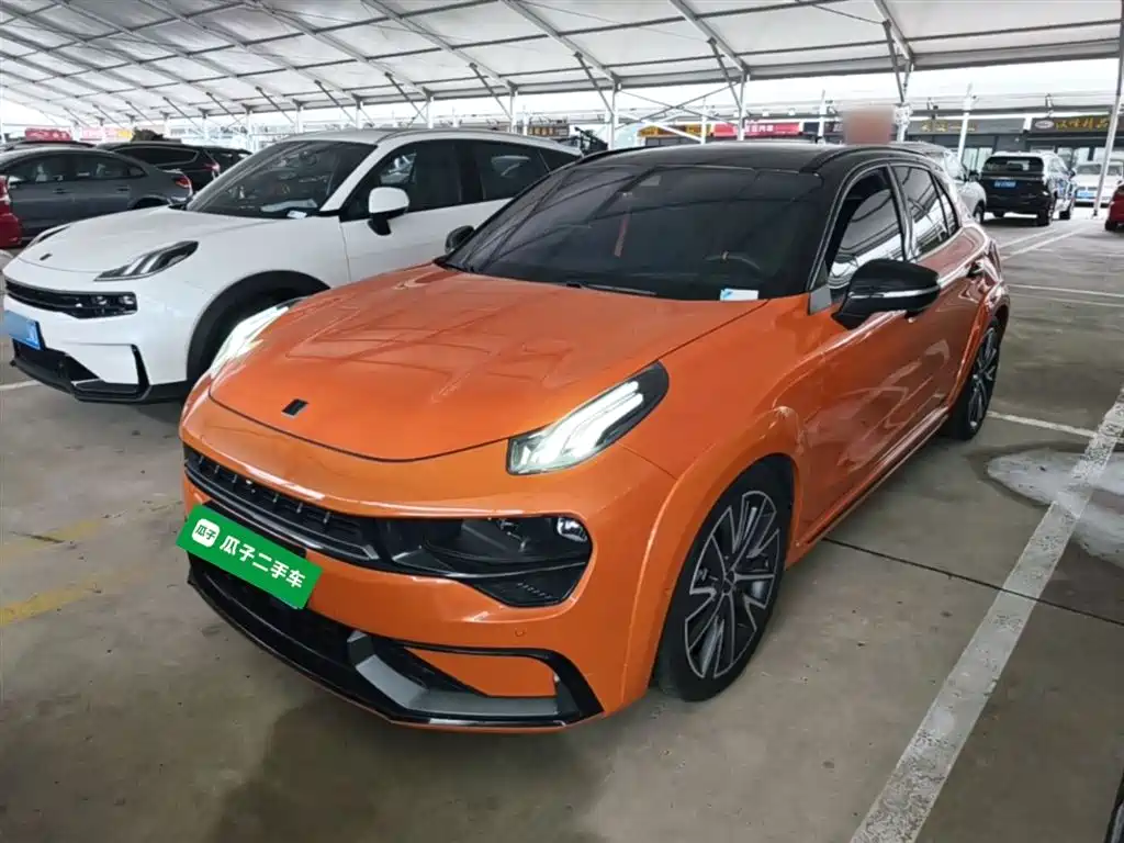 Lynk & Co 02 Hatchback 2021 2.0TD Halo фото 2