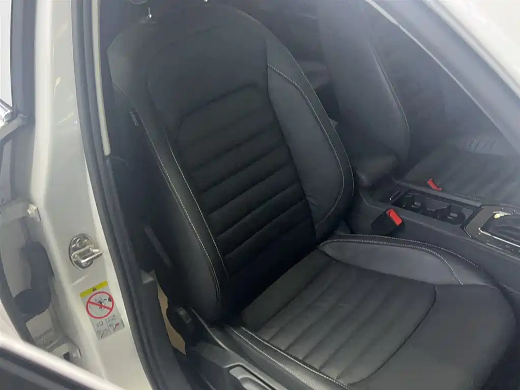 Volkswagen Lamando 2018 280TSI DSG Comfort Edition фото 4