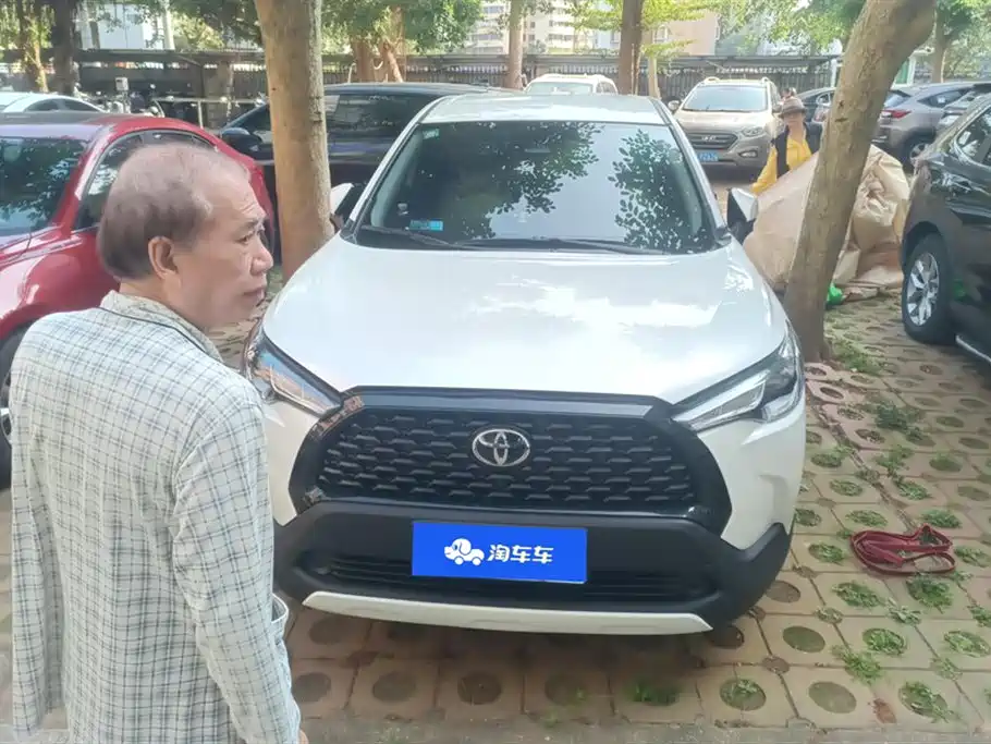 Toyota Corolla Cross 2024 Model 2.0L Pioneer Edition фото 2