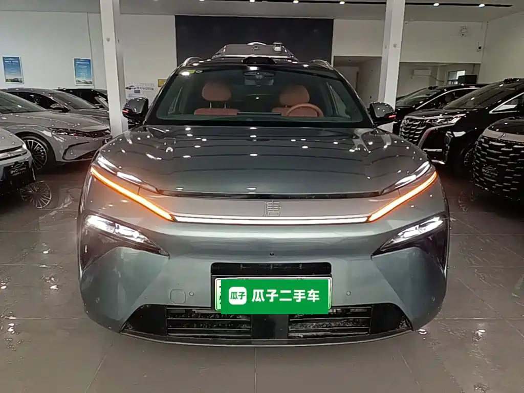 BYD Tang L 2025 2025 DM 175KM Drone Player Edition