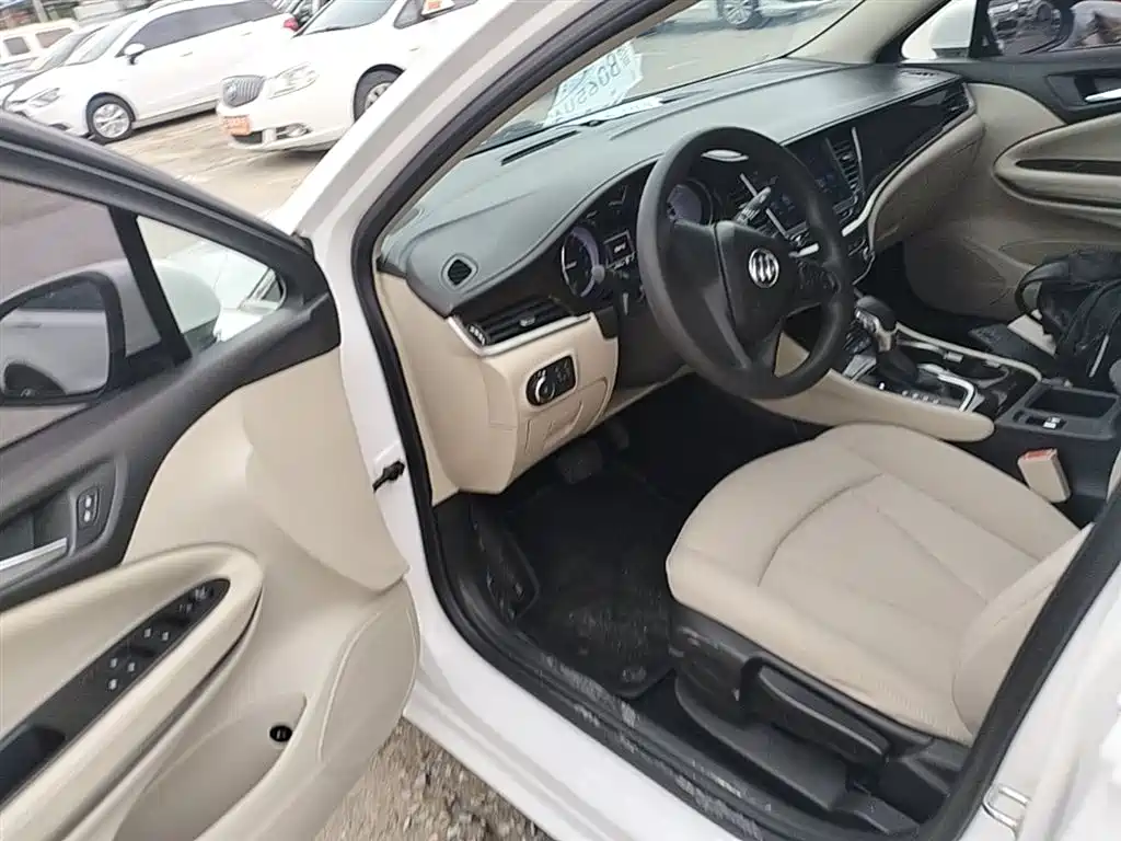 Buick Verano 2018 Sedan 15S Automatic Progressive фото 16