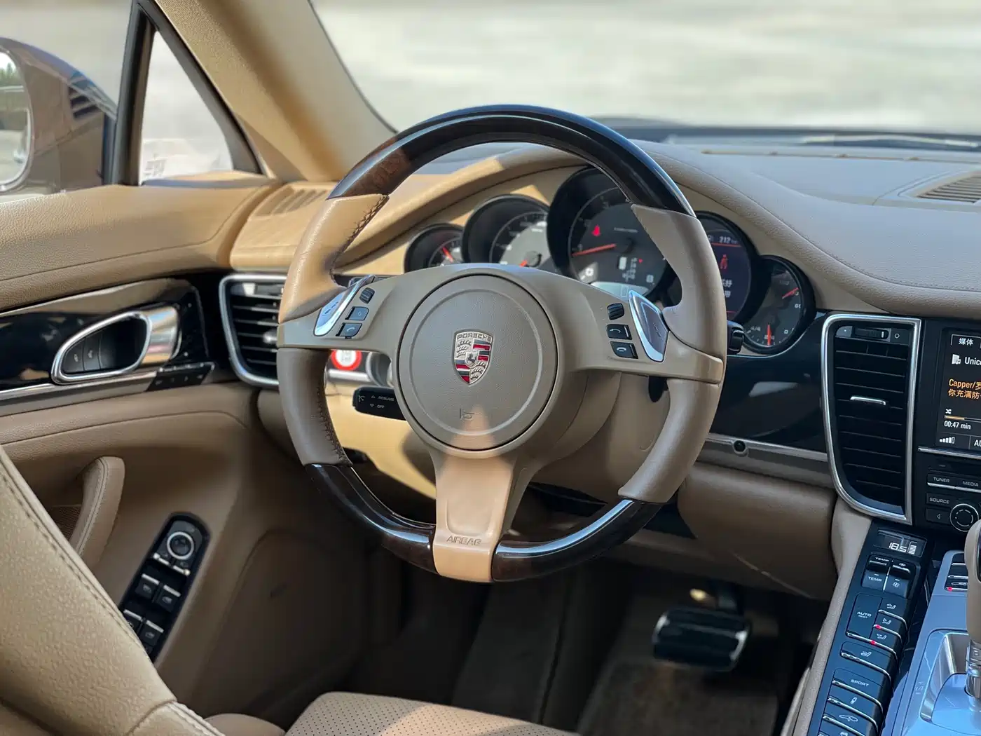 Porsche Panamera 2014 Panamera 3.0T фото 13