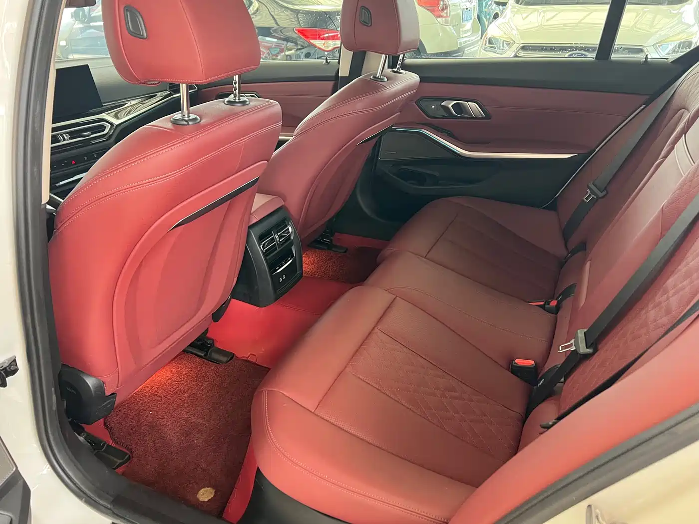 BMW i3 2024 eDrive 40 L Night Sport Package фото 5