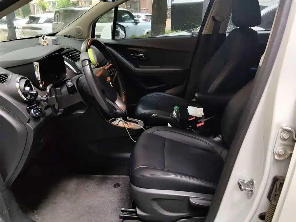 Chevrolet Trax 2014 1.4T Automatic 2WD Luxury фото 12