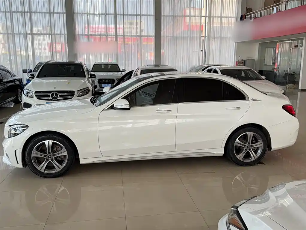 Mercedes-Benz C-Class 2019 Facelift C 260 L Sport фото 7