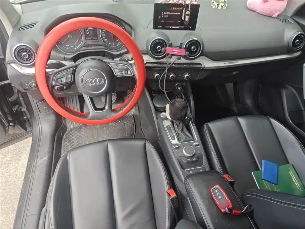 AUDI Q2L