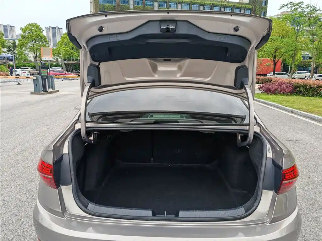 Volkswagen Sagitar 2019 280TSI DSG Comfort Edition China VI фото 10