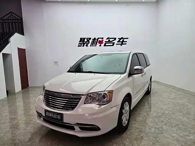Chrysler Grand Voyager (Import) 2013 3.6L Luxury Edition