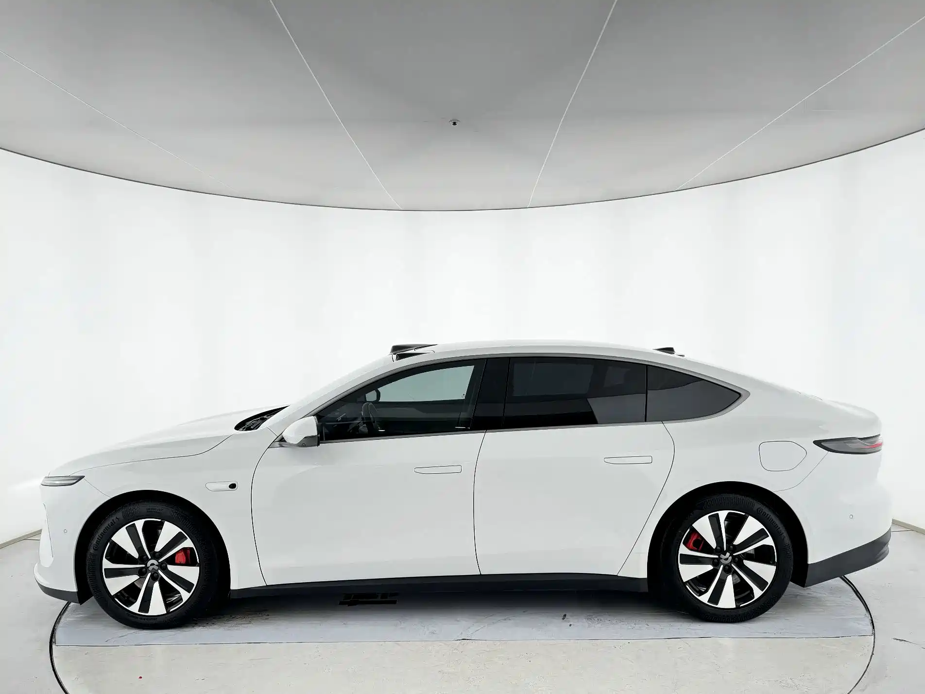 Фото 4 - NIO ET7