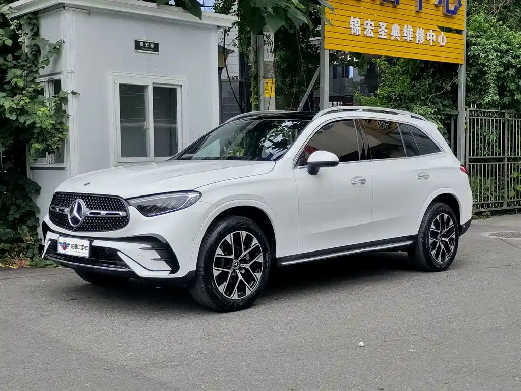 Mercedes-Benz GLC 2023 GLC 260 L 4MATIC Luxury 7-Seater