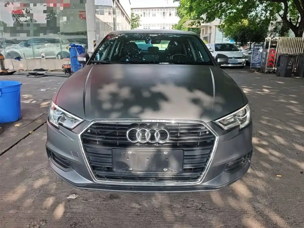 Audi A3 2017 Limousine 35 TFSI Progressive фото 3
