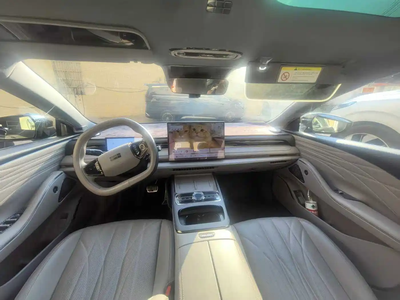 Geely Galaxy Galaxy Xingyao 8 2025 2025 130km EM-i Premium Edition