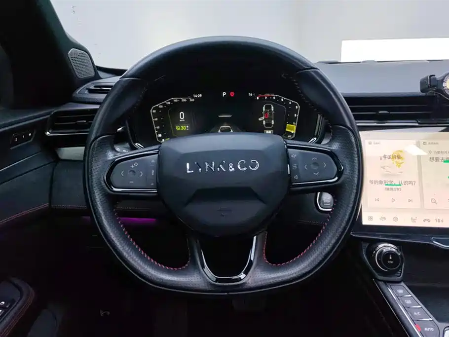 Lynk & Co 05 2020 2.0TD 4WD Halo Edition фото 15