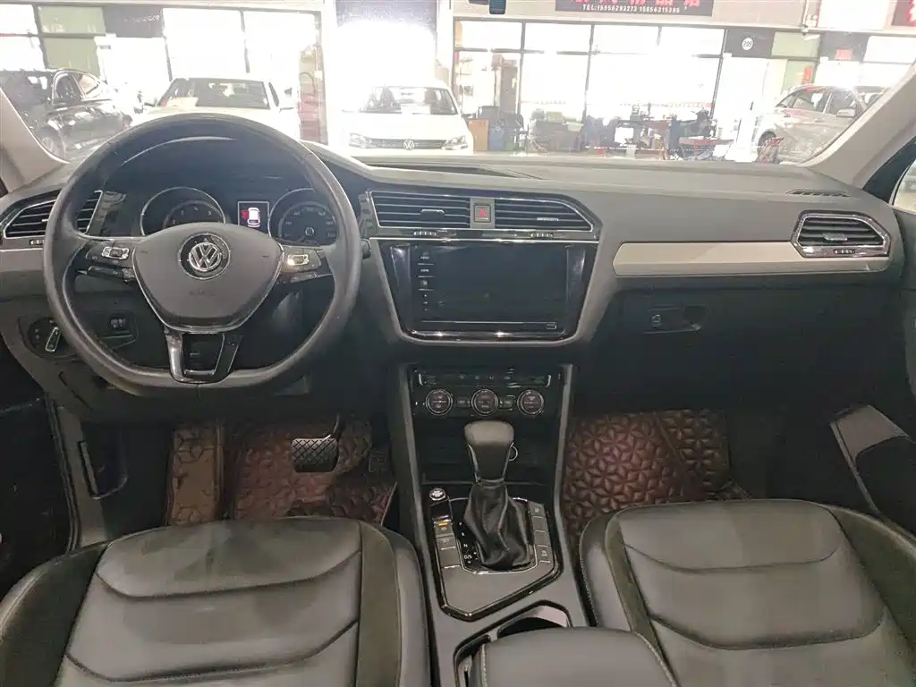 Volkswagen Tiguan L 2020 330TSI Auto 2WD Panorama Comfort China VI фото 14
