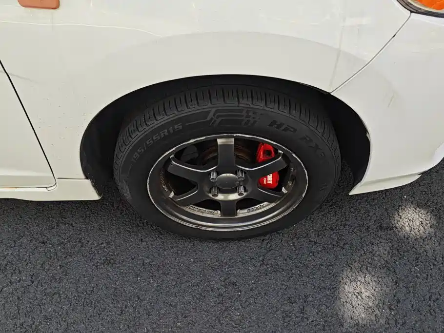 Фото 6 - Honda Fit