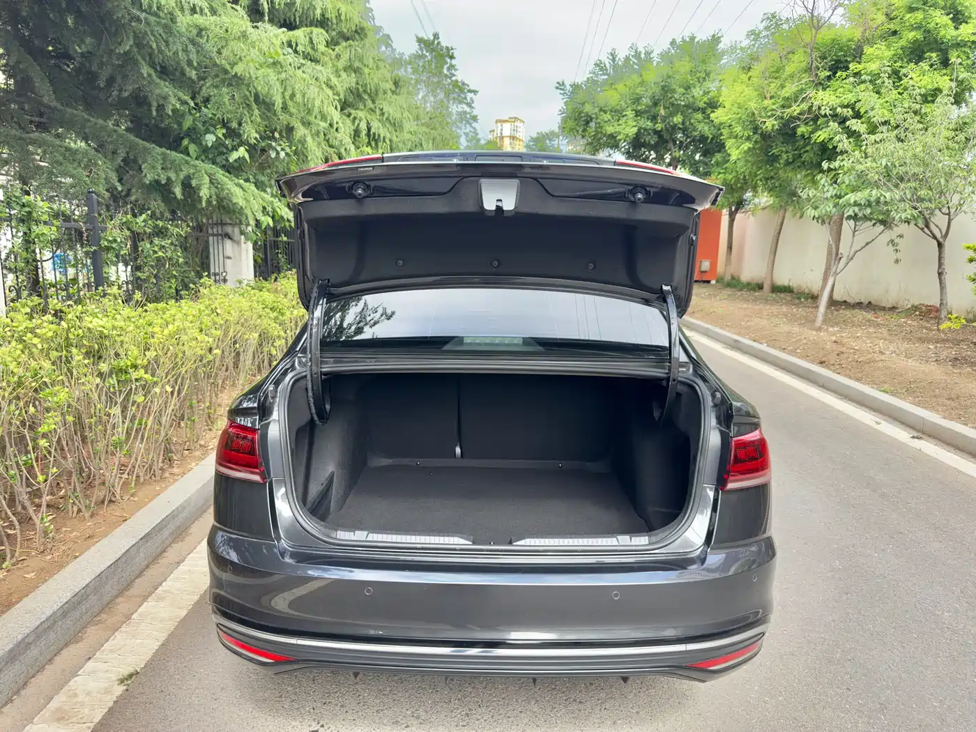 Volkswagen Bora 2023 300TSI DSG Premium Edition фото 23
