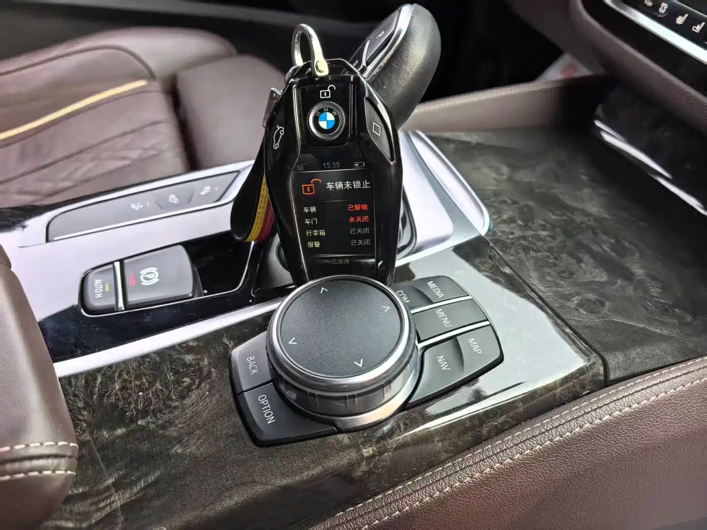 BMW 6 Series GT 2018 640i xDrive M Sport Package фото 13