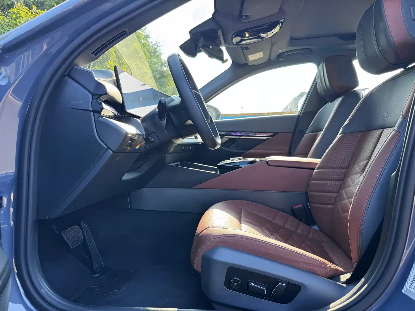 BMW i5 2026 2024 eDrive 35L Premium Model M Sport Package