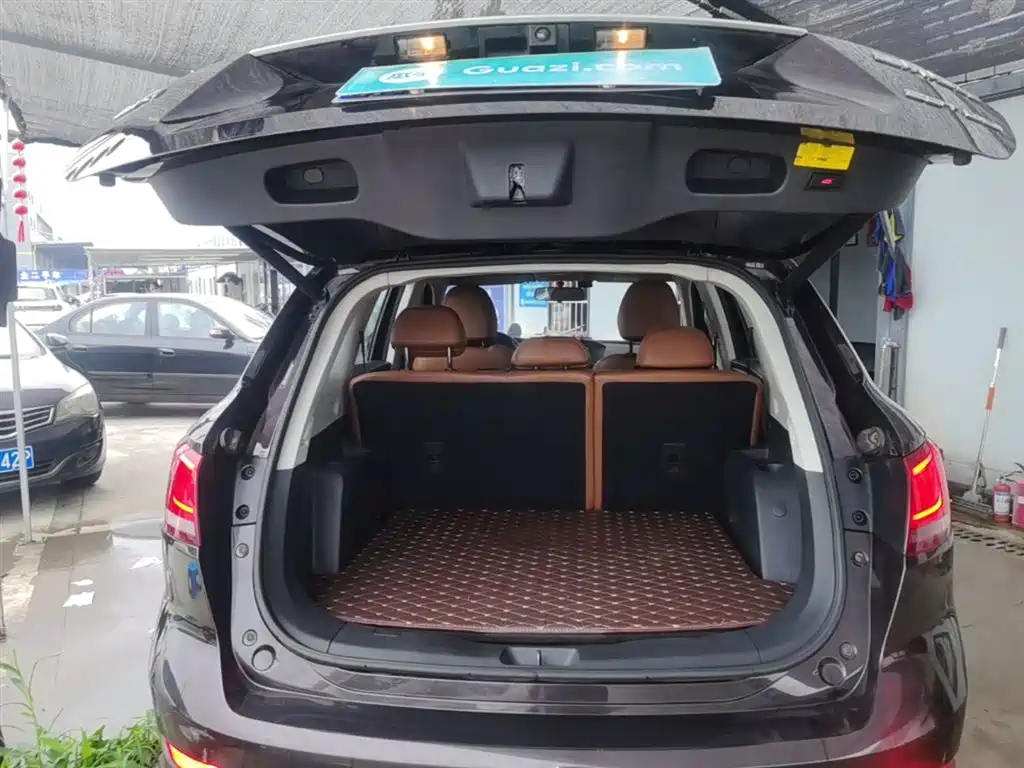 Borgward BX7 2018 2018 28T 2WD Quality Enjoy 5-Seater China V