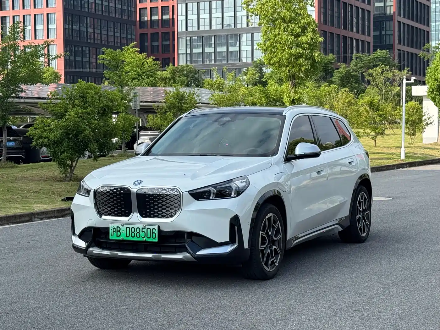 BMW iX1 2023 xDrive30L X Design Package