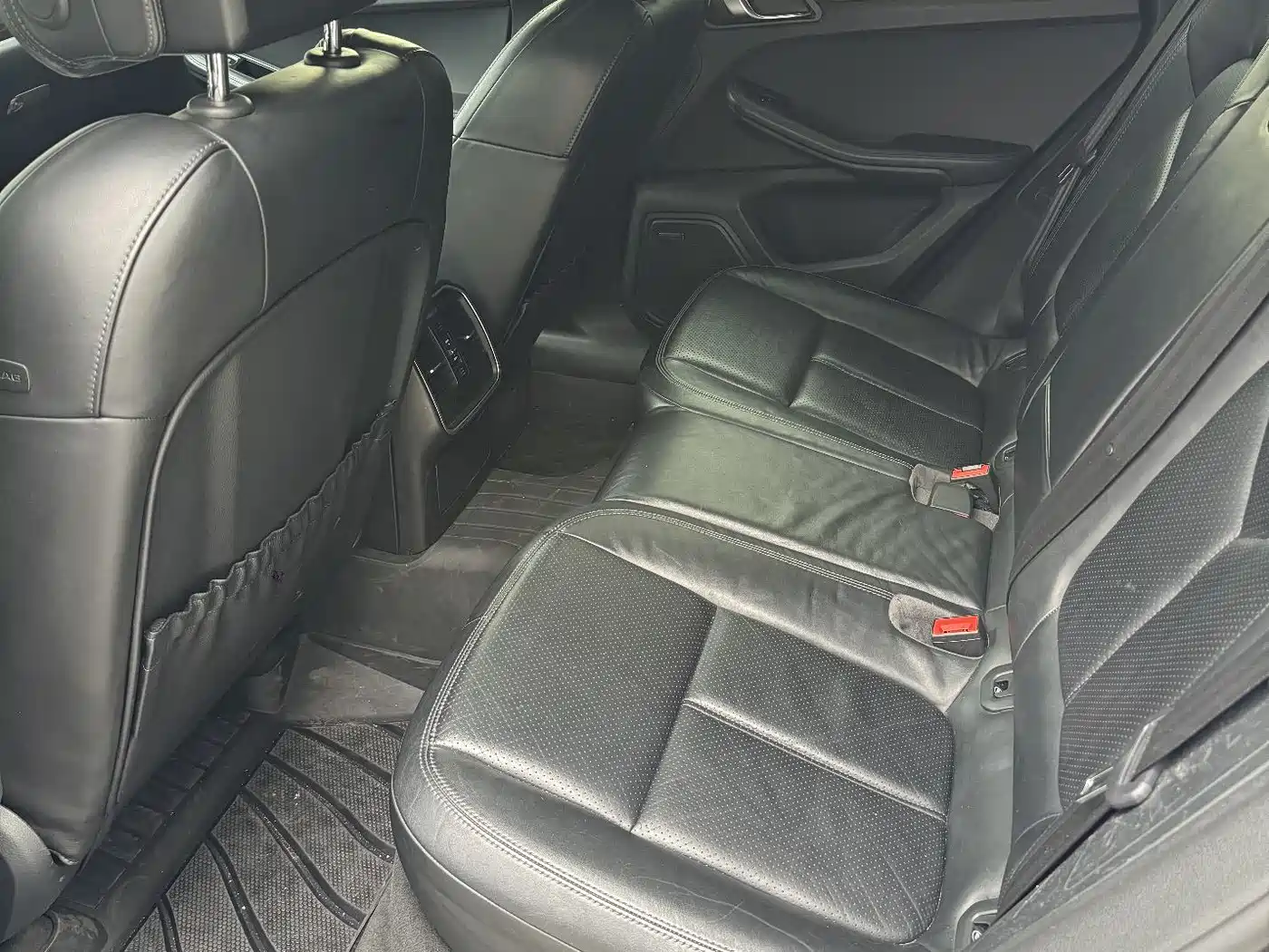 Porsche Macan 2014 Macan S 3.0T фото 13