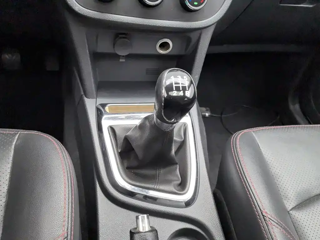 BAIC Huansu S2 2016 2016 1.5L Manual Luxury China IV