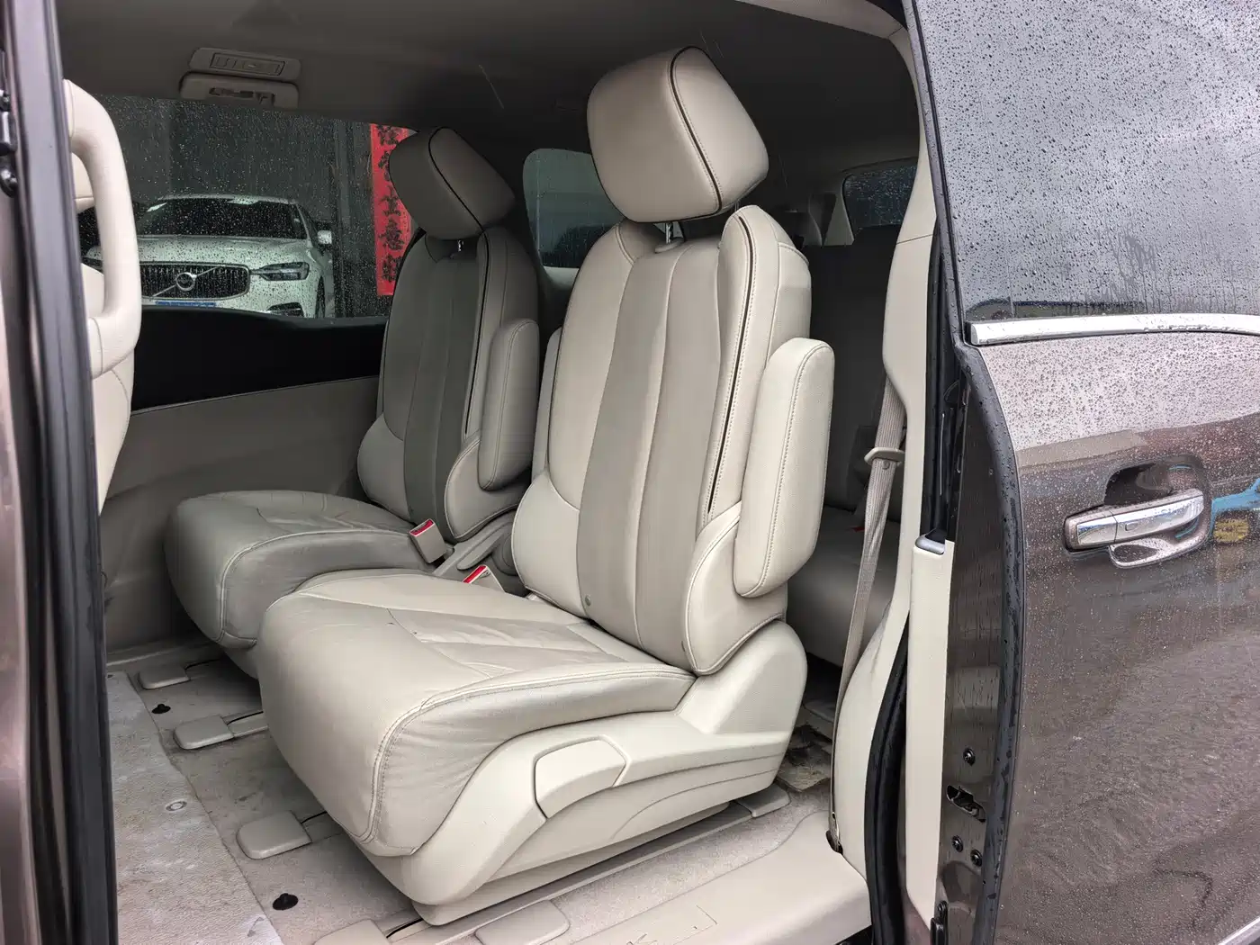 Buick GL8 2021 Land Business Class 652T Luxury фото 12