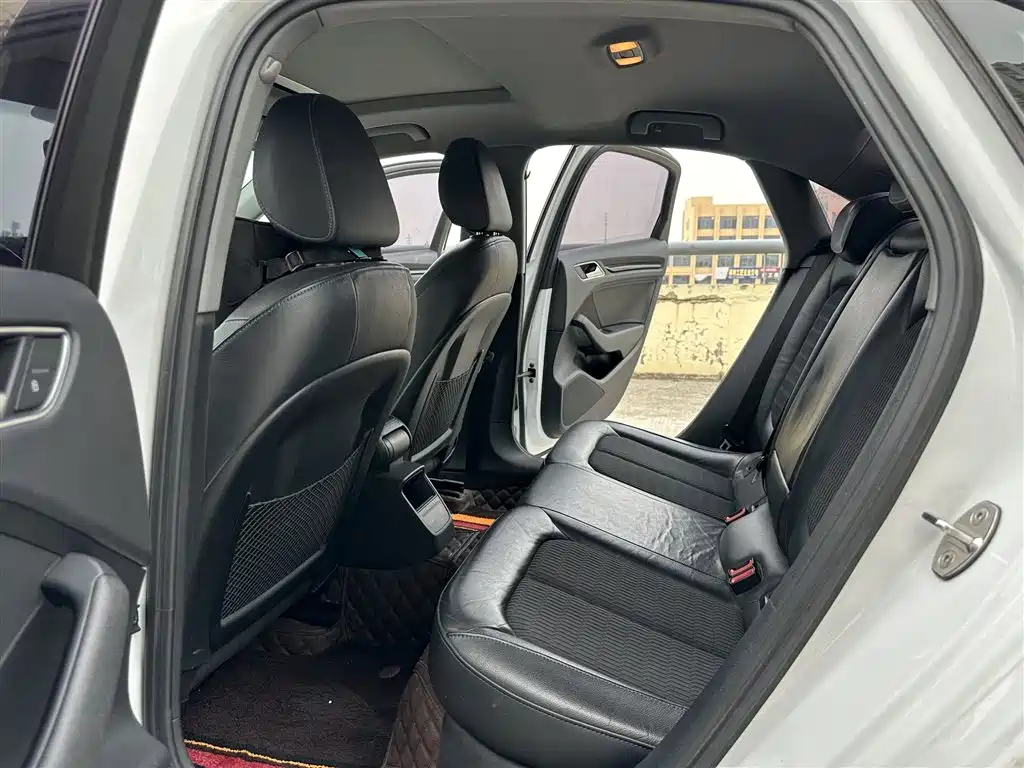 Audi A3 2019 Limousine 35 TFSI Fashion China V фото 23