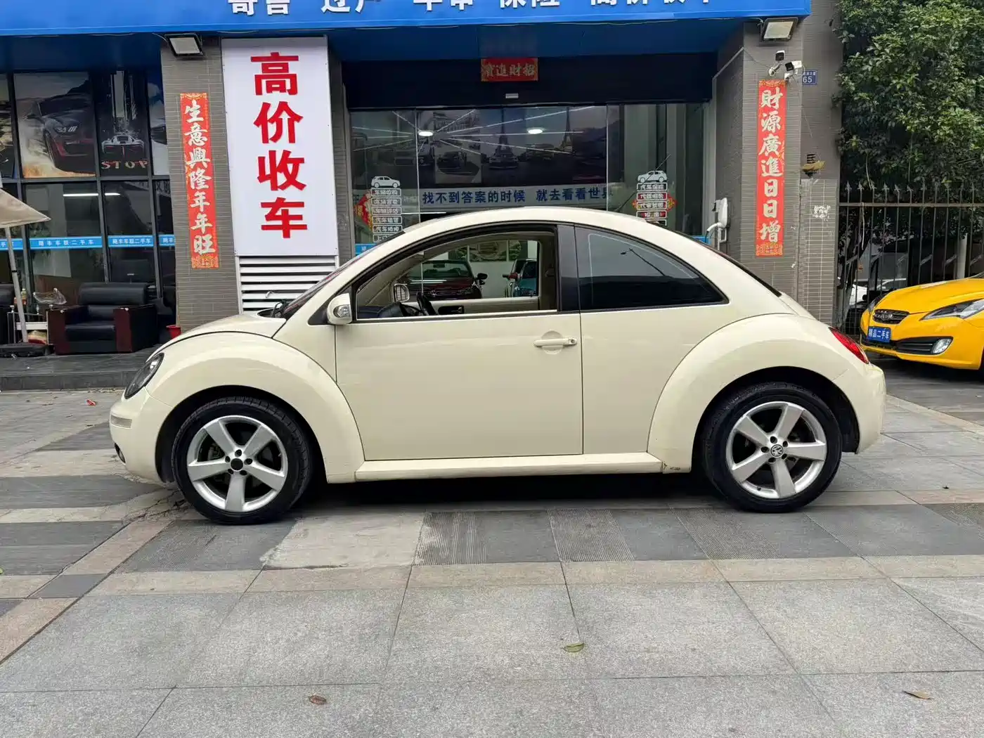 Volkswagen Beetle 2008 2.0 AT Standard фото 4
