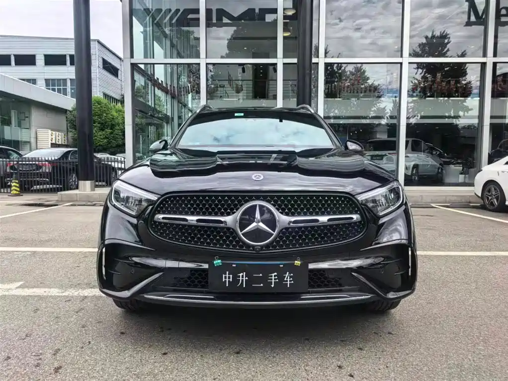Mercedes-Benz GLC 2024 GLC 300 L 4MATIC Dynamic 5-seater фото 2