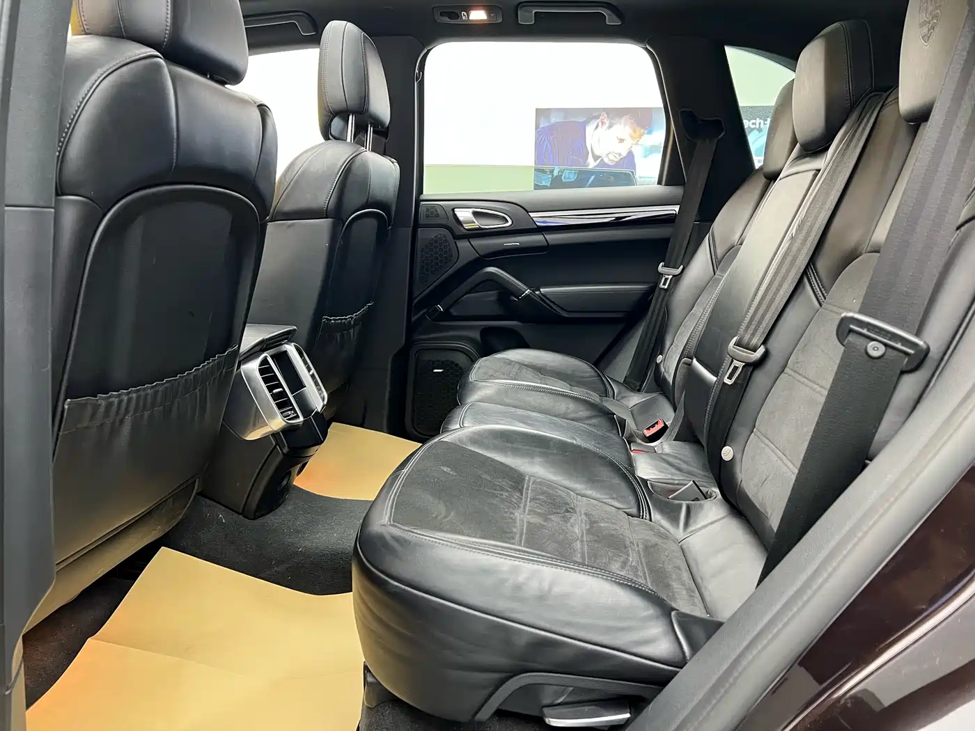 Porsche Cayenne 2016 Cayenne Platinum Edition 3.0T фото 25