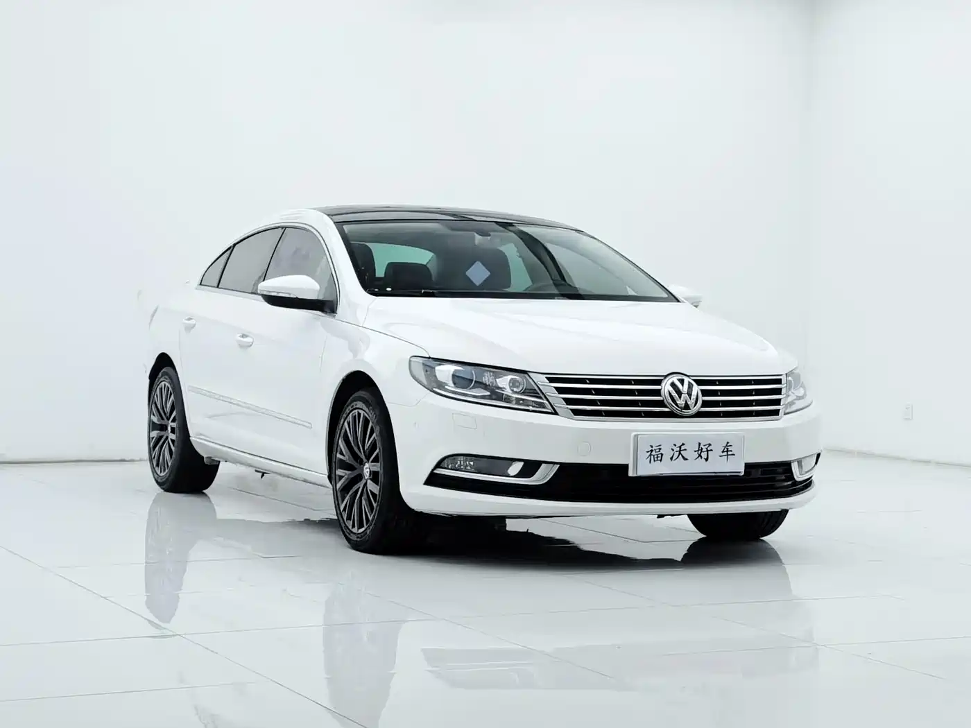 Volkswagen FAW-Volkswagen CC 2018 1.8TSI Luxury фото 3