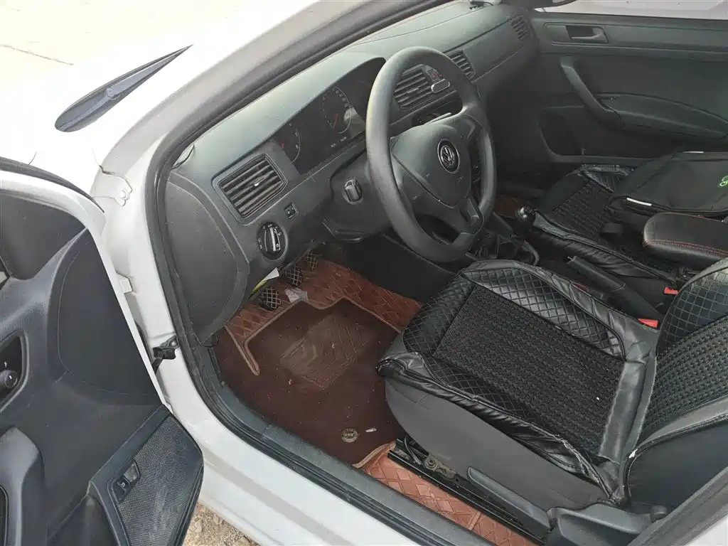 Volkswagen Santana 2021 1.5L Manual Trend Edition фото 16