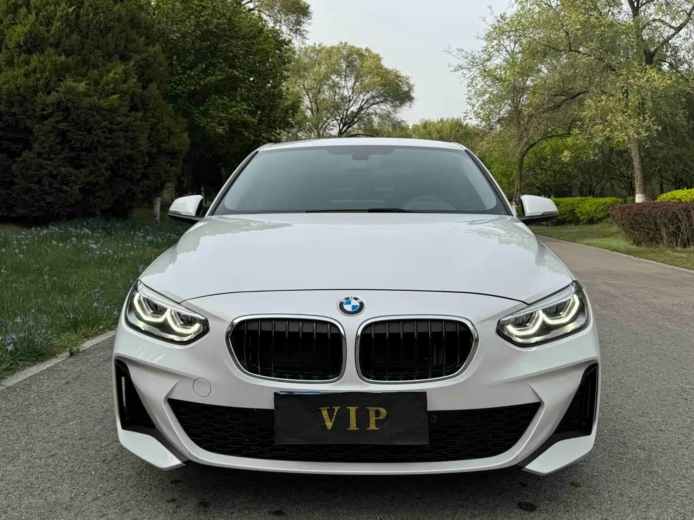 BMW 1 Series 2022 120i M Sport фото 2