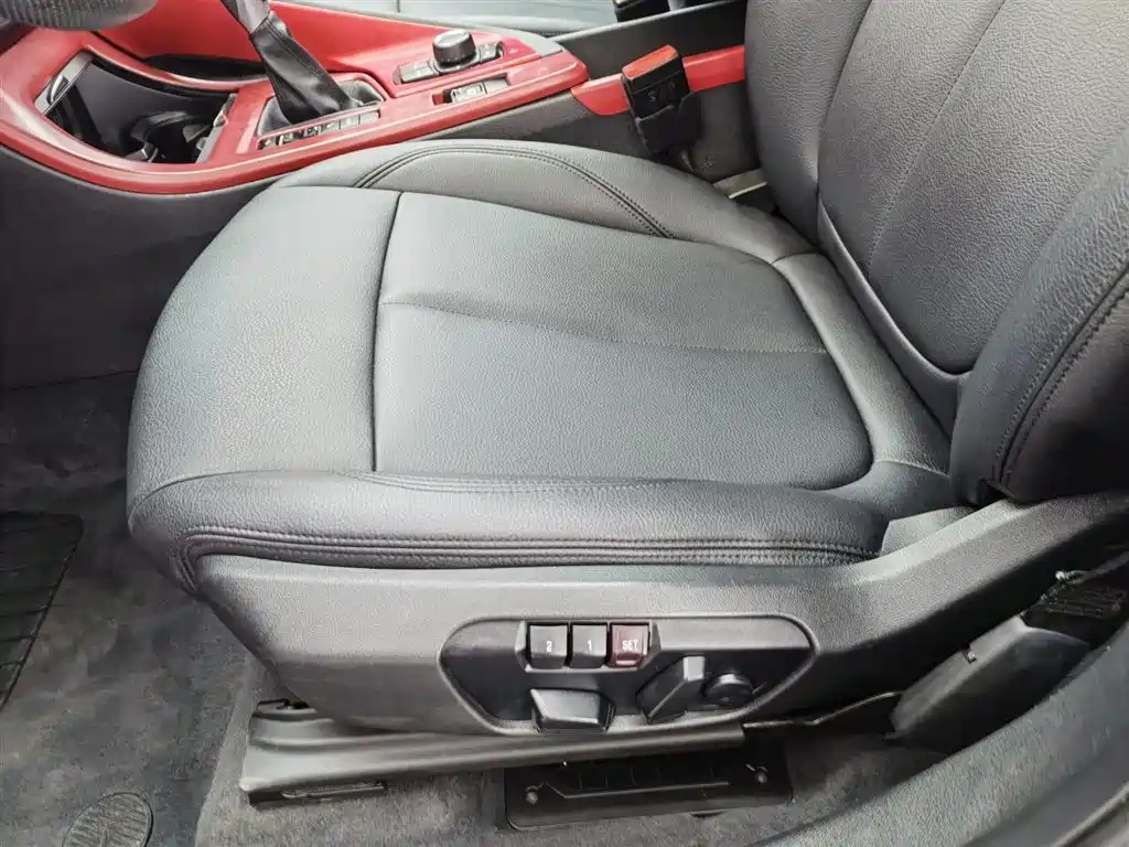 BMW X1 2019 sDrive20Li Leading Model фото 20