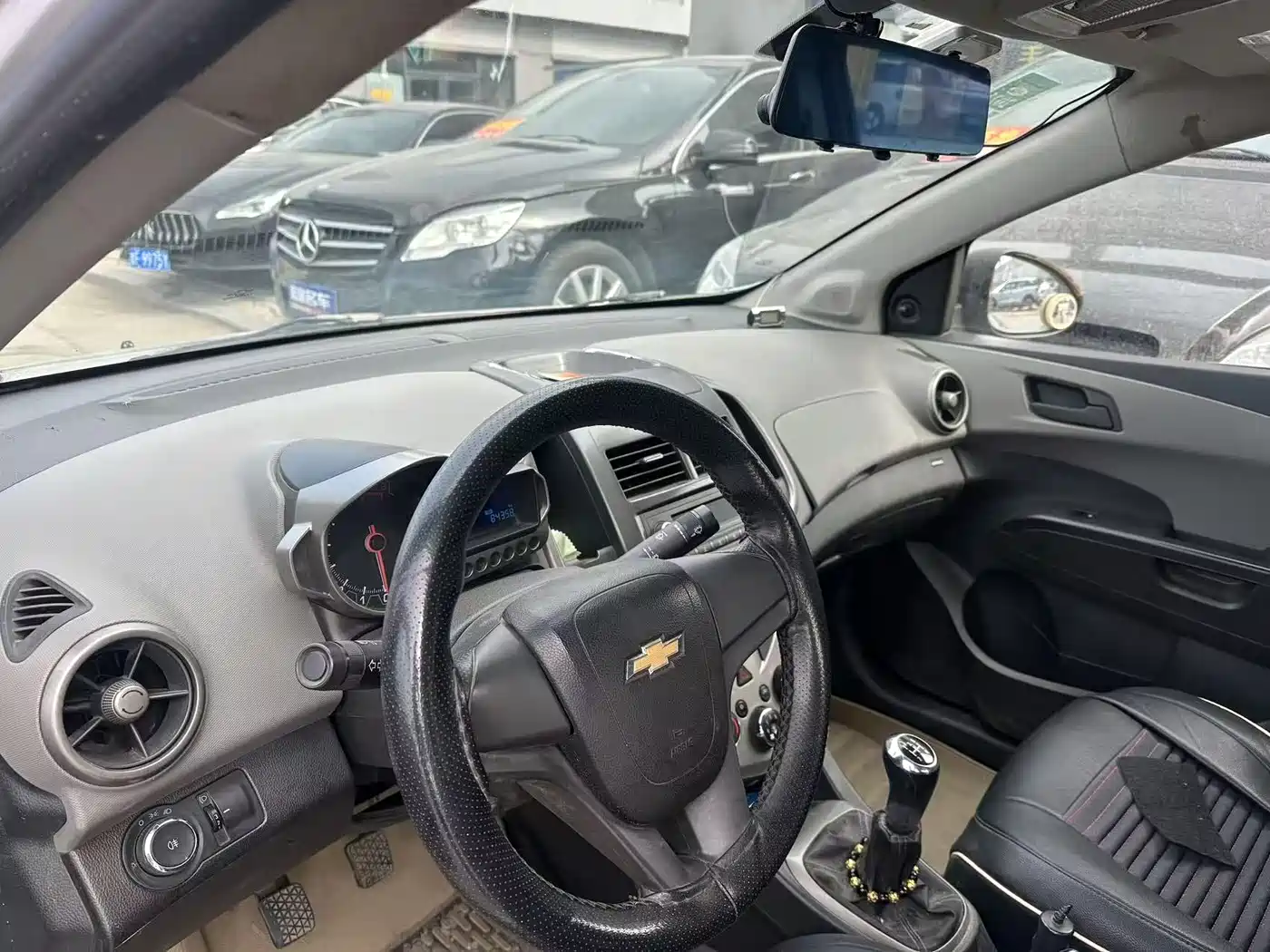 Chevrolet Aveo 2011 Sedan 1.4L MT SL фото 8